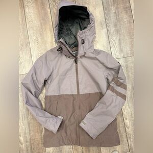 Dakine Two-Tone Hooded Jacket in Dusty Mauve and Taupe